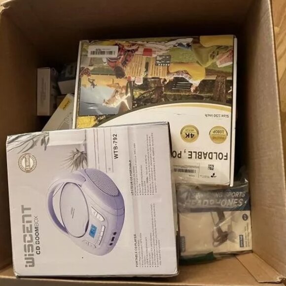 💗NEW ITEMS💗 $110 Value Mystery Box Electronics Health & Beauty Home Clothing - Picture 4 of 7